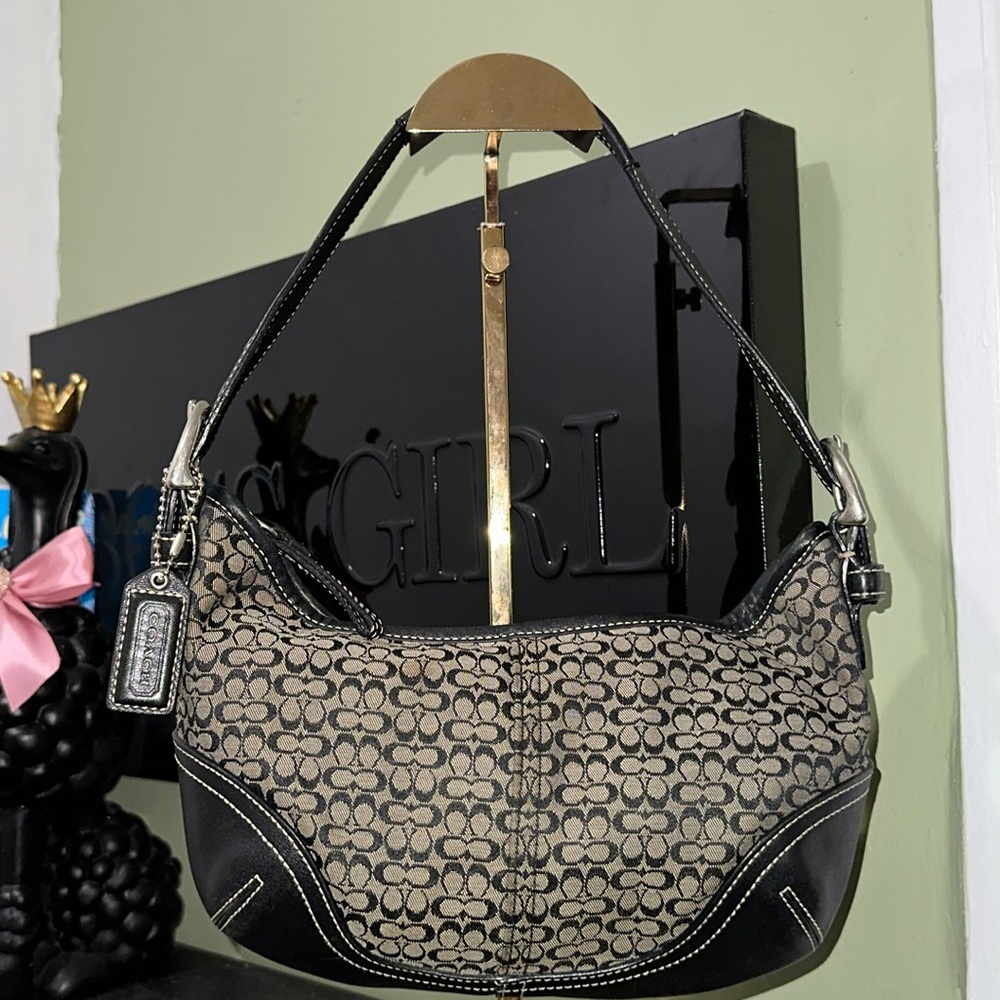 Coach vintage shoulder bag